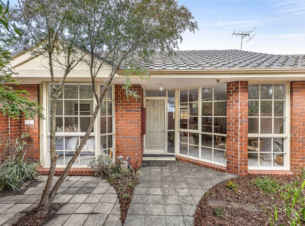 2/21 Severn Street, Balwyn North, Vic 3104