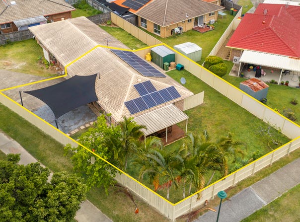 2/20 Coventry Court, Labrador, Qld 4215
