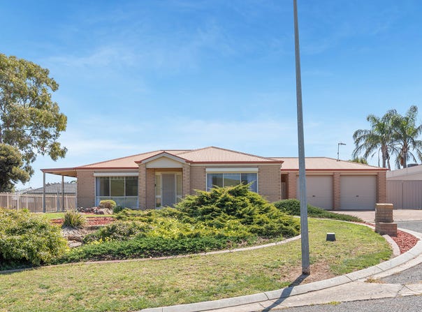 12 Alfred Close, Craigmore, SA 5114