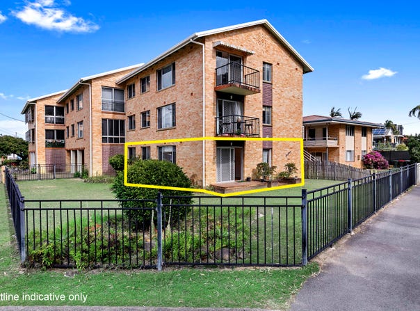 1/380 Esplanade, Scarness, Qld 4655