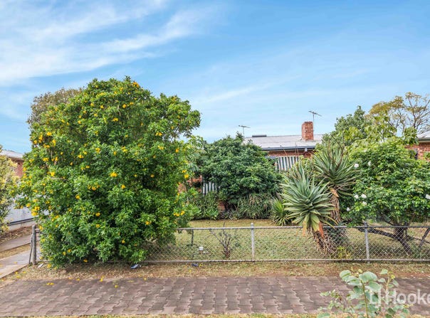 16 Stakes Crescent, Elizabeth Downs, SA 5113