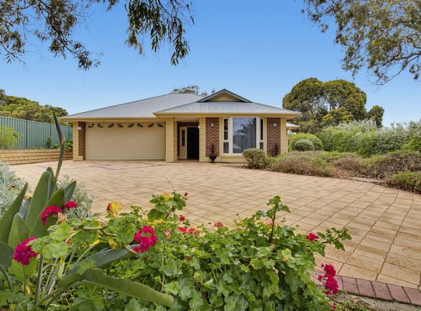 15 Norman Avenue, Normanville, SA 5204