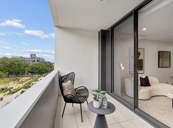 452/20 Confectioners Way, Rosebery, NSW 2018
