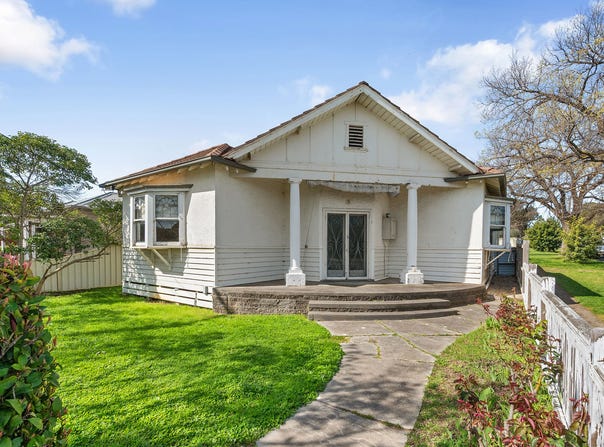 21 Sternberg Street, Kennington, Vic 3550