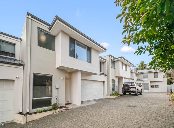 316B Harborne Street, Glendalough, WA 6016