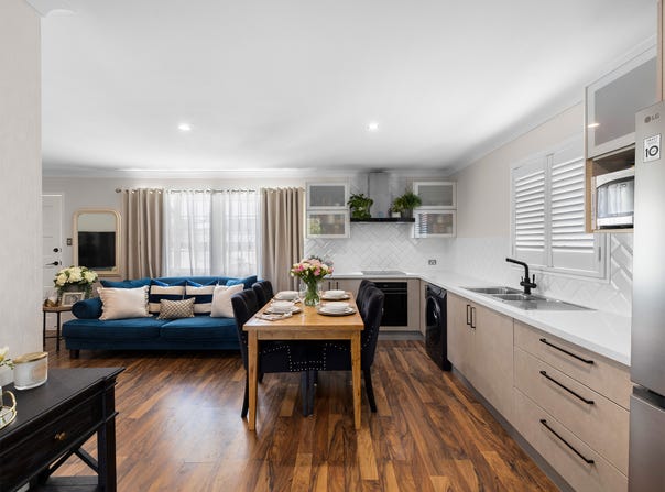 6 Bushing Street, Wynnum West, Qld 4178