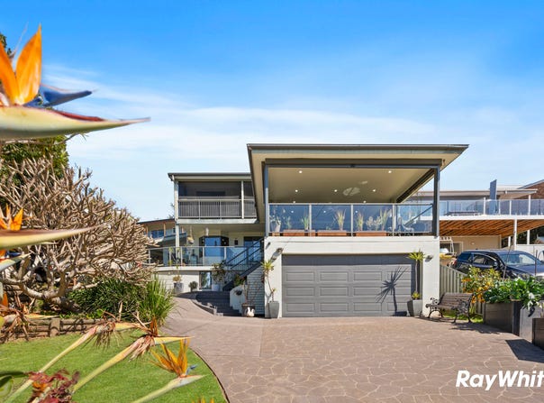 5 Lake View Drive, Narooma, NSW 2546
