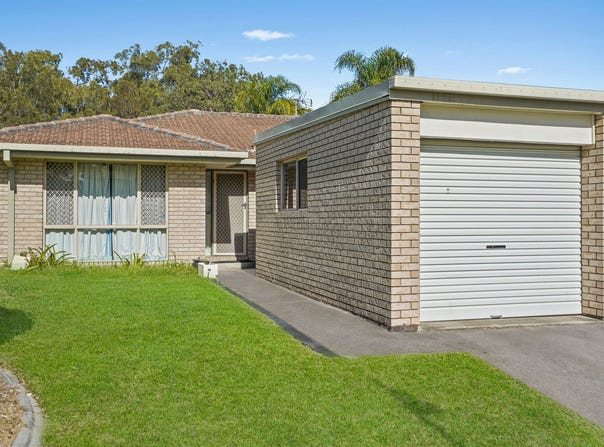 17/21 Usher Avenue, Labrador, Qld 4215