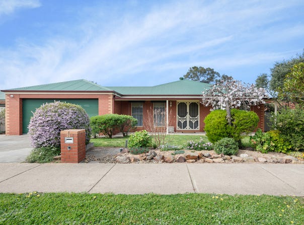 26 Waterford Drive, Strathfieldsaye, Vic 3551