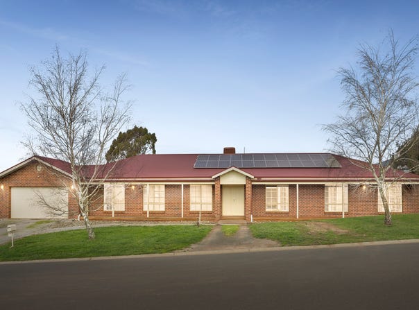 39 Shaw Drive, Romsey, Vic 3434