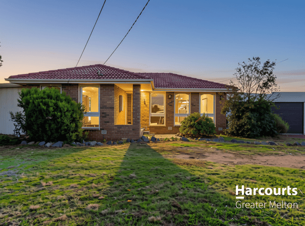 5 Hume Avenue, Melton South, Vic 3338