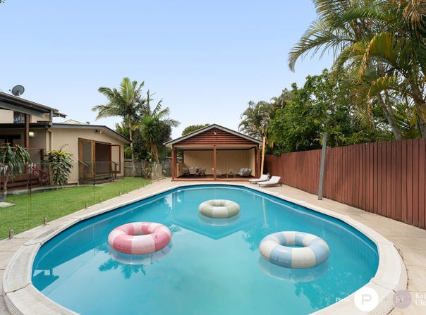 16 Leadale Street, Wynnum West, Qld 4178
