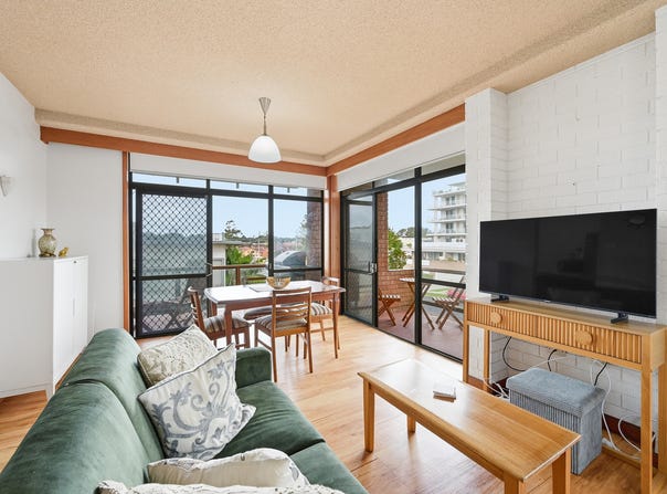1/129 Bridge Street, Port Macquarie, NSW 2444