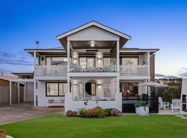 201 The Esplanade, Indented Head, Vic 3223
