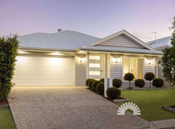17 Bloomfield Street, Morayfield, Qld 4506
