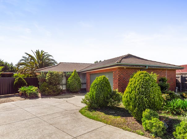 7 Cheviot Court, Melton West, Vic 3337