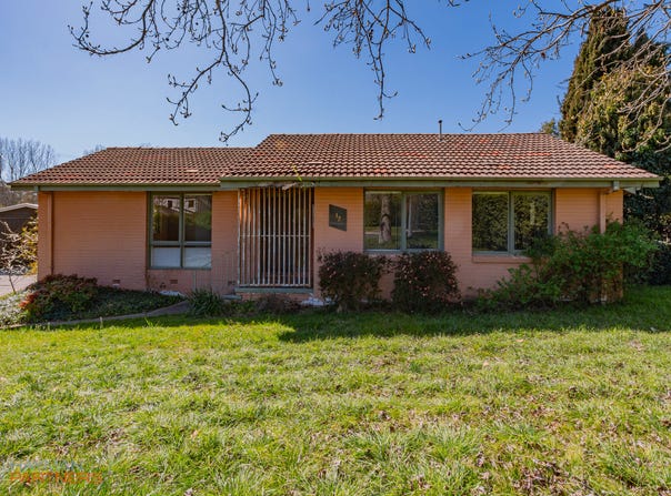 17 Peacock Place, Curtin, ACT 2605
