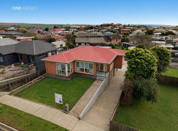 222 Best Street, Devonport, Tas 7310