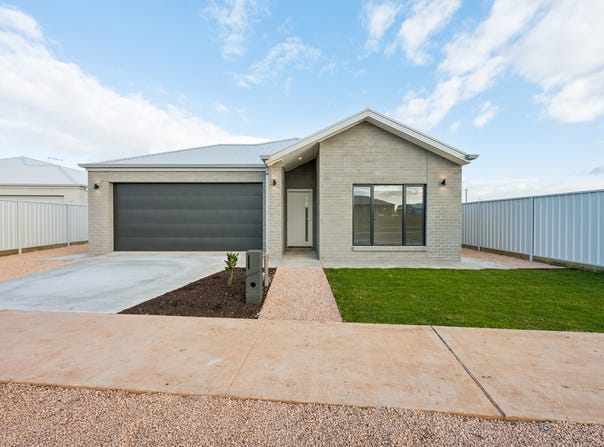 145 Indi Avenue, Red Cliffs, Vic 3496