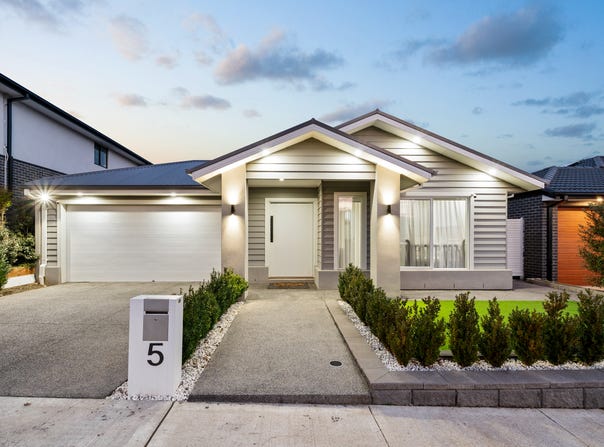 5 Milne Street, Sunbury, Vic 3429