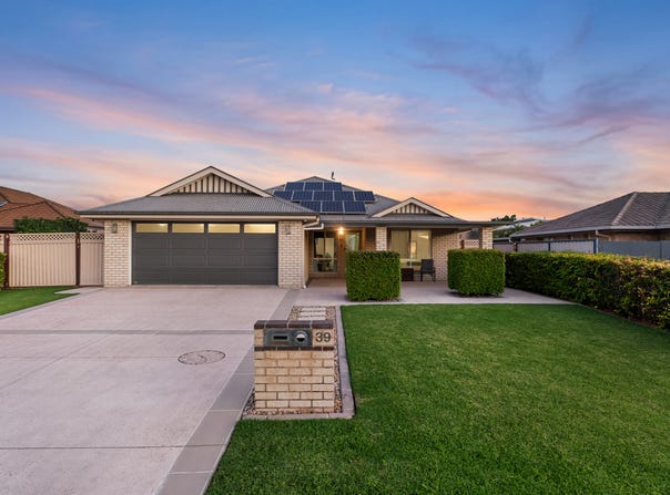 39 Duffield Crescent, Caboolture, Qld 4510