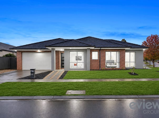74 Bregman Esplanade, Manor Lakes, Vic 3024