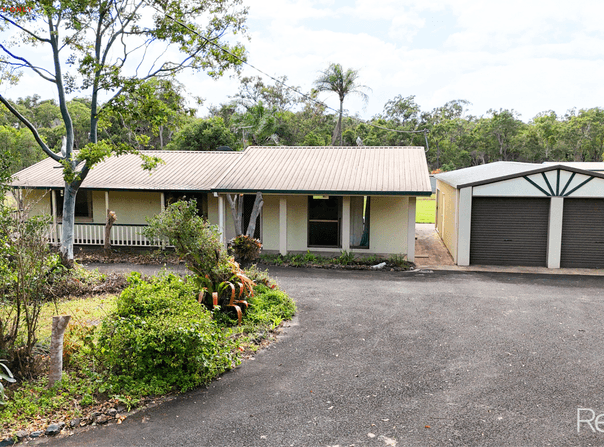 23 Bush Road, Branyan, Qld 4670