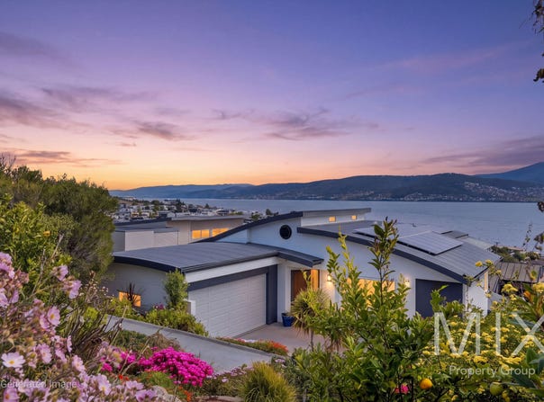 711 Oceana Drive, Tranmere, Tas 7018