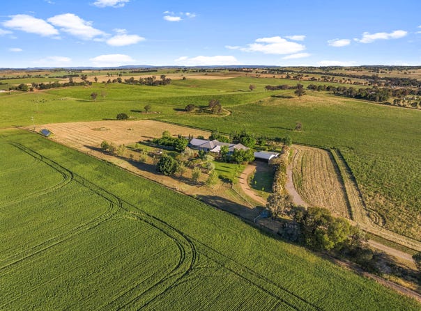 77 Kinvara Drive, Junee, NSW 2663