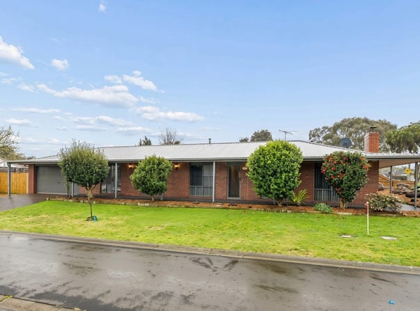 7 Lats Ave, Carrum Downs, Vic 3201