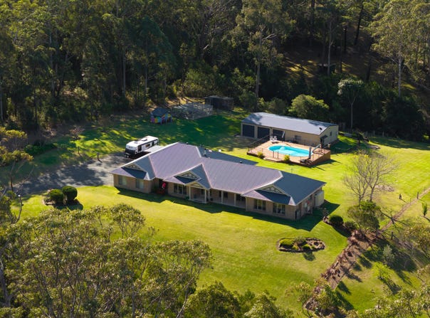 12 Greendale Close, Surf Beach, NSW 2536
