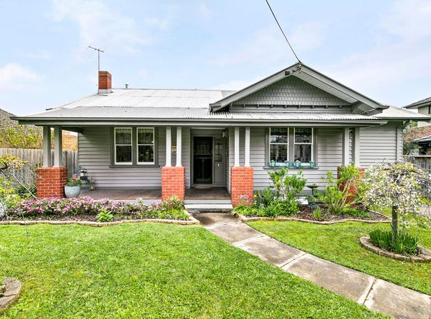 274 Waiora Road, Macleod, Vic 3085