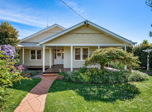 7950 Hamilton Highway, Tarrington, Vic 3301