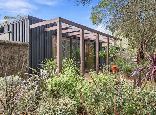 6 Freda Street, Inverloch, Vic 3996