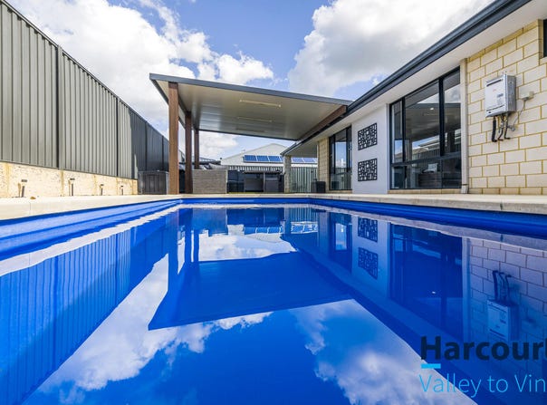 35 Ballybofey Loop, Bullsbrook, WA 6084