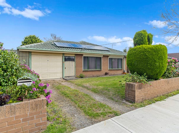 16 Campbell Parade, Cranbourne, Vic 3977