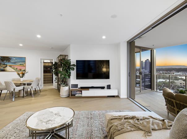 20802/11-23 Cronin Avenue, Main Beach, Qld 4217