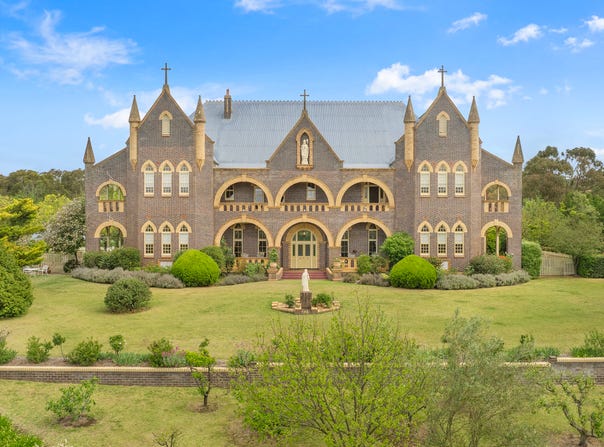 2/20 The Boulevarde, Armidale, NSW 2350