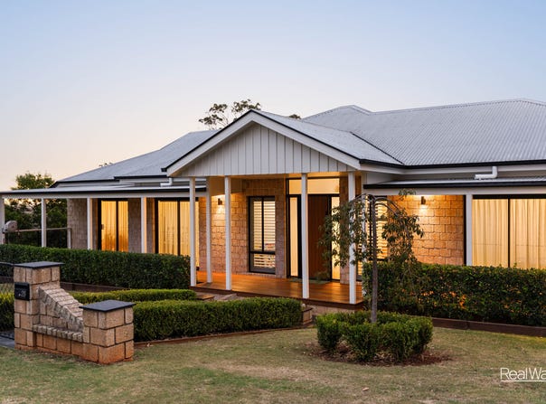 28 Panoramic Drive, Preston, Qld 4352
