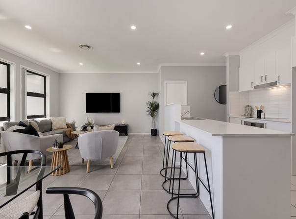 10/10 Helpmann Street, Bonython, ACT 2905