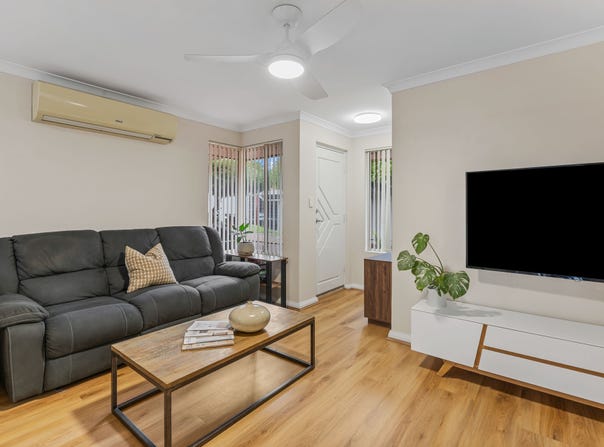 2/4 Blythe Avenue, Yokine, WA 6060