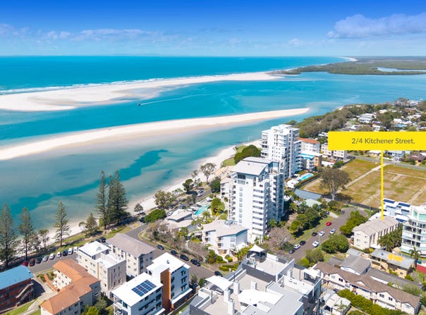 2/4 Kitchener Street, Golden Beach, Qld 4551