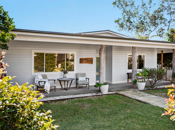 10 Belah Glen, Bendalong, NSW 2539