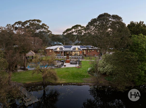 240 Potts Road, Skye, Vic 3977