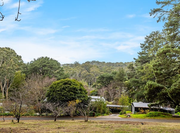 16 Rudall Avenue, Crafers, SA 5152
