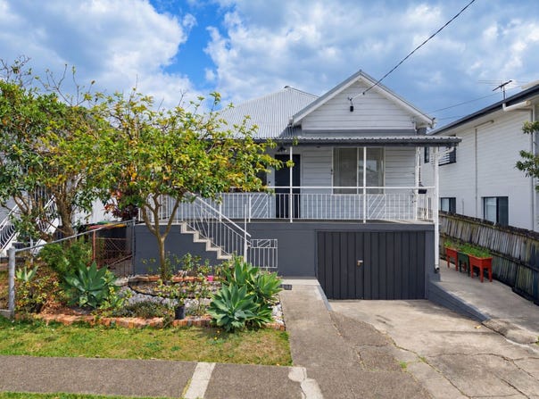 82 Adelaide Street, Carina, Qld 4152
