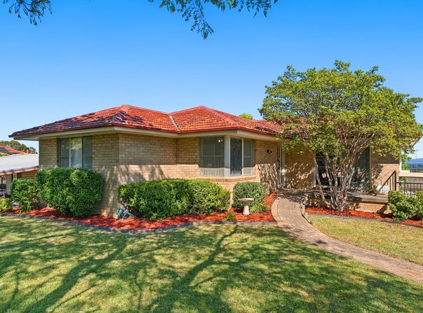 8 Berowra Street, Cowra, NSW 2794