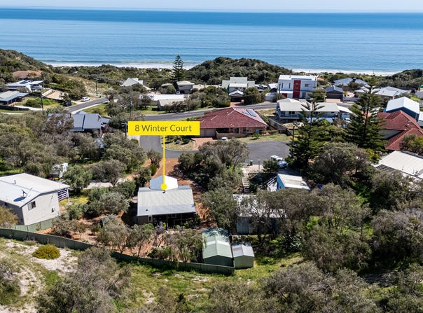 8 Winter Court, Peppermint Grove Beach, WA 6271