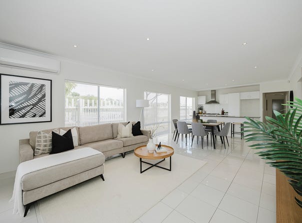 34 Barro Bend, Yanchep, WA 6035
