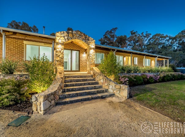 36 Bushwood Follow, Two Rocks, WA 6037